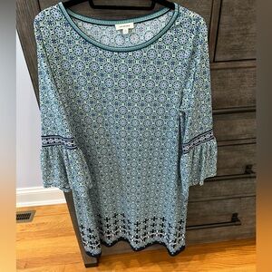 Max Studio Green and Navy Patterned Dress. Sz Lg. NWOT